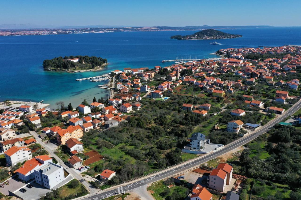 Apartment Dora Preko Kültér fotó